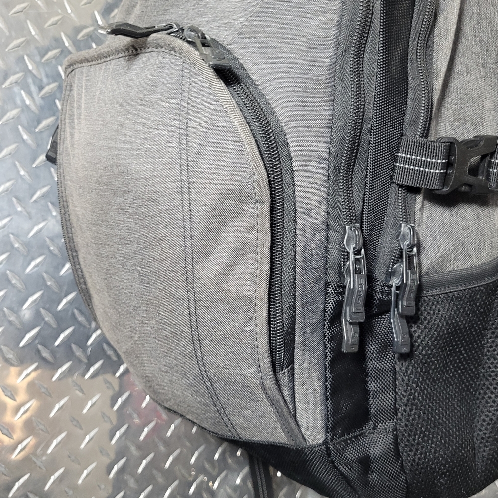 OGIO Prospect Professional Utility Backpack - Picture 8 of 11